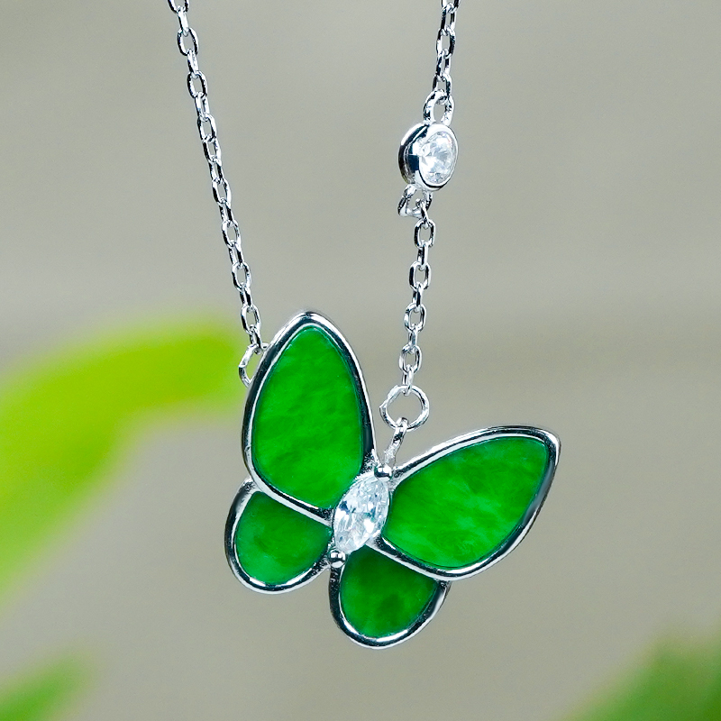 天然A货翡翠项链银镶嵌时尚简约百搭满绿玉蝴蝶项链套链银白色