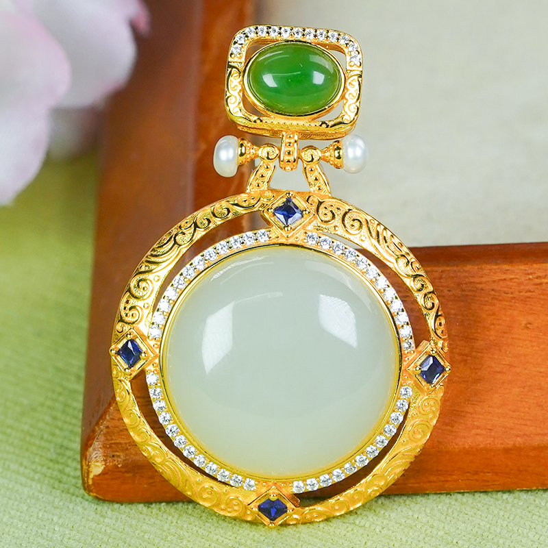 天然和田玉碧玉吊坠白玉蛋面项链