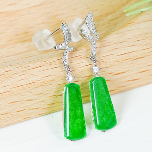 天然a货翡翠无事牌耳钉银镶精致蛇形设计感满绿阳绿龙石翡翠耳环