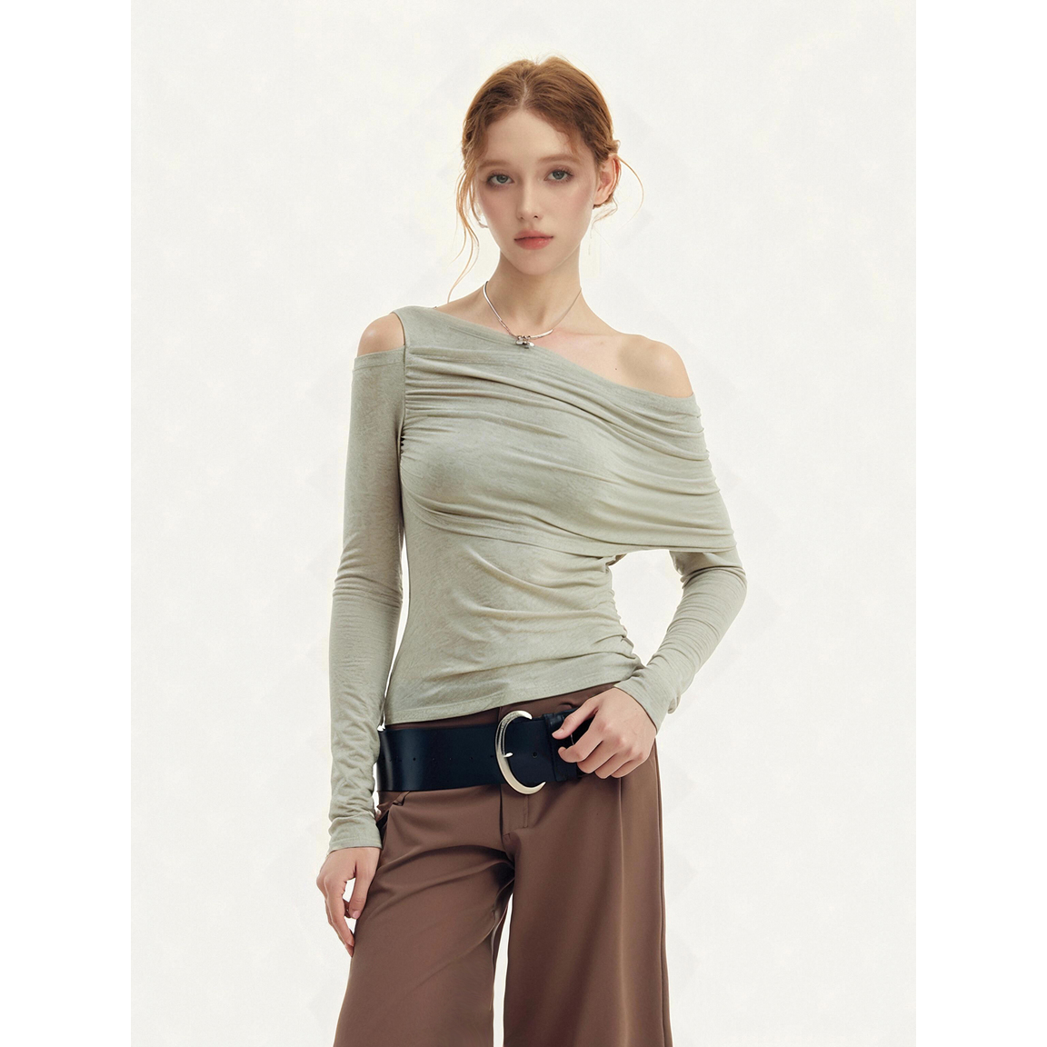 SUREENOUGH 春季新品不对称双层领斜肩长袖露肩设计感上衣