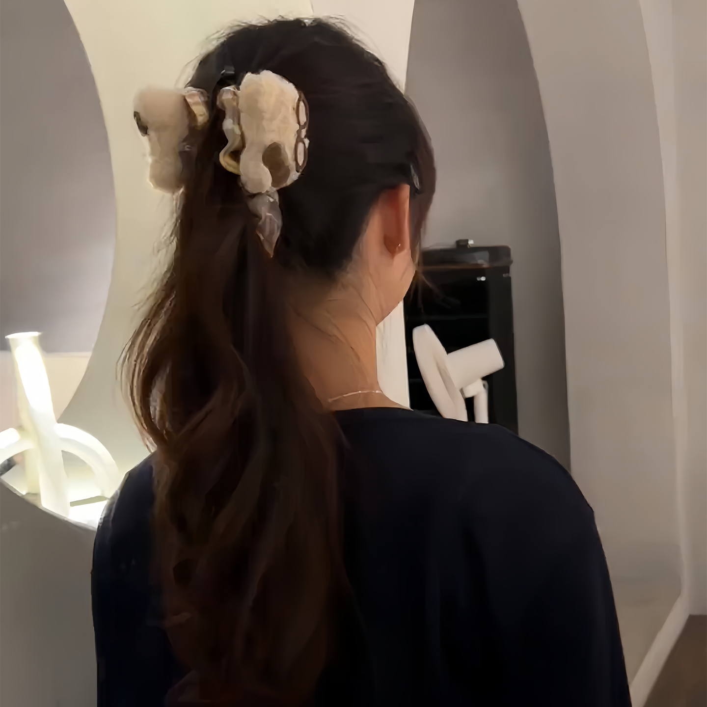 秋冬高马尾可爱卡通猫咪毛绒香蕉夹竖夹头饰女2025新款后脑勺发夹