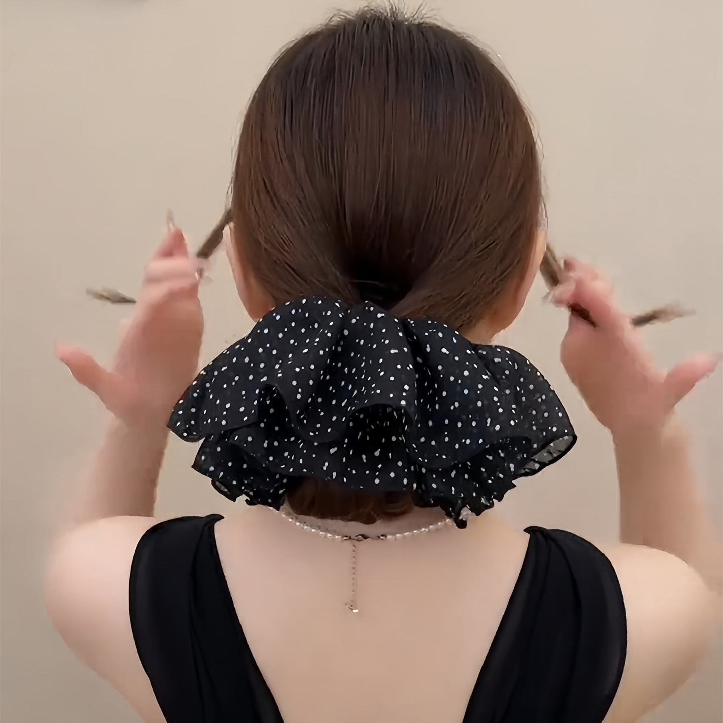 半圆波点裙摆褶皱扎马尾大肠发圈女2025新款韩系巨好看肥肠头绳女