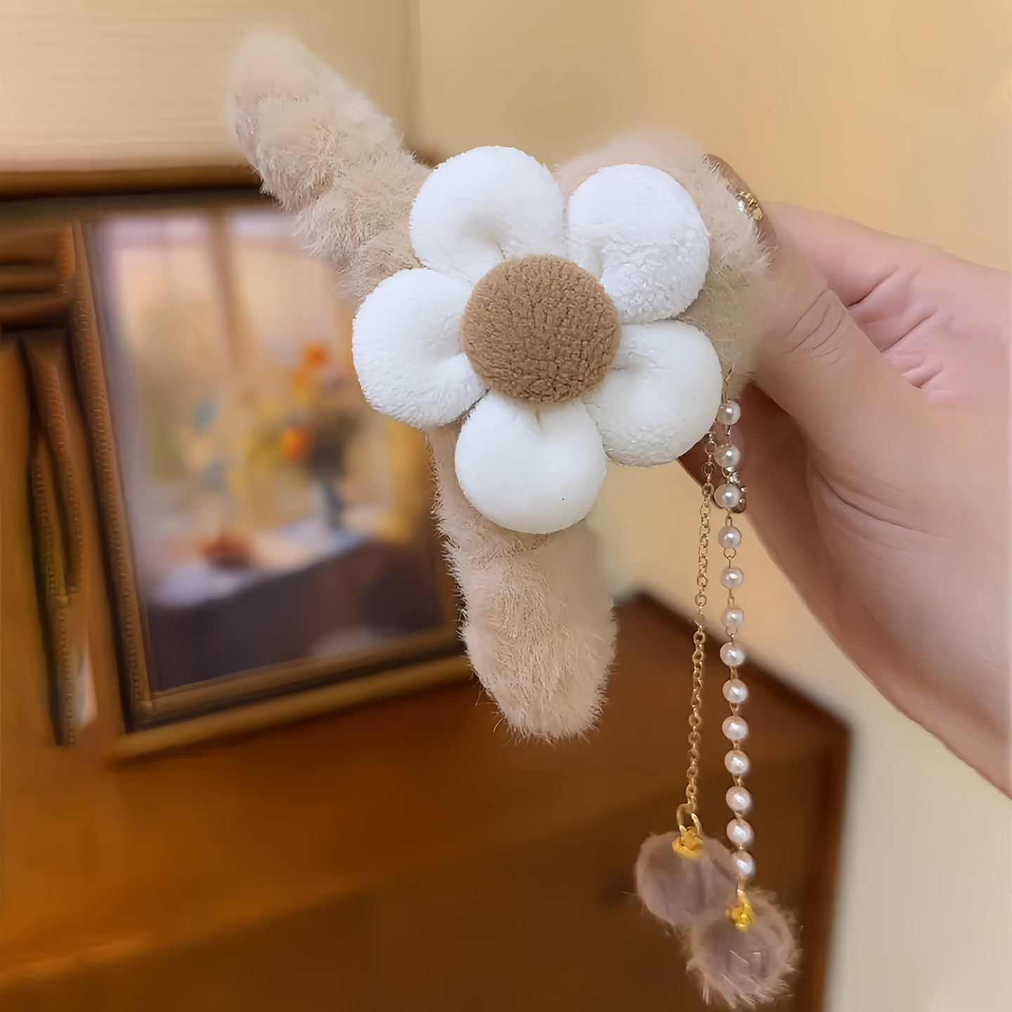 秋冬花朵毛绒抓夹流苏大号后脑勺