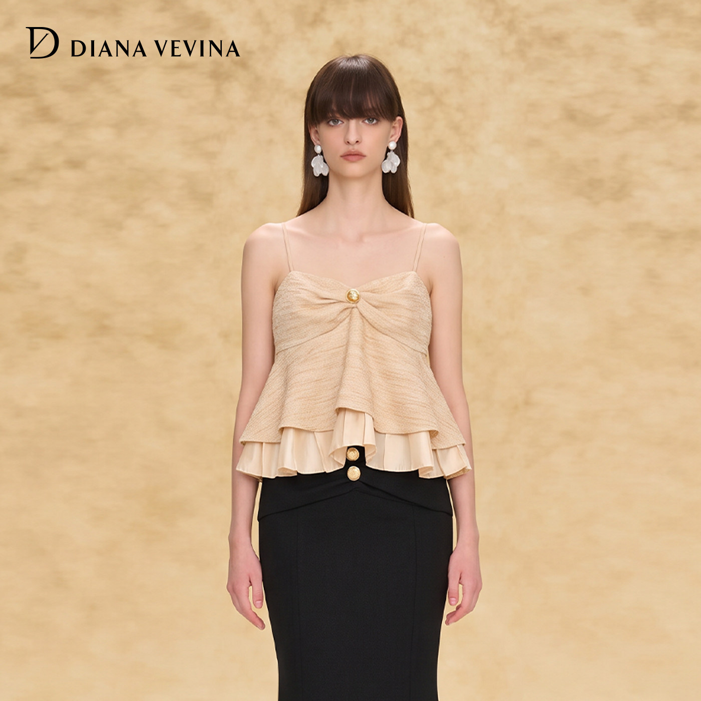 DIANAVEVINA2026秋新款蝴蝶结荷叶摆拼接女短A字收腰抹胸吊带背心