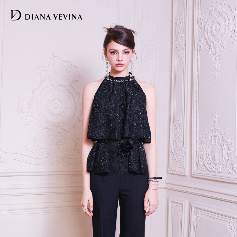 DIANA VEVINA 蝴蝶烫钻针织上衣A型下摆遮肉显瘦秋季新款挂脖衣