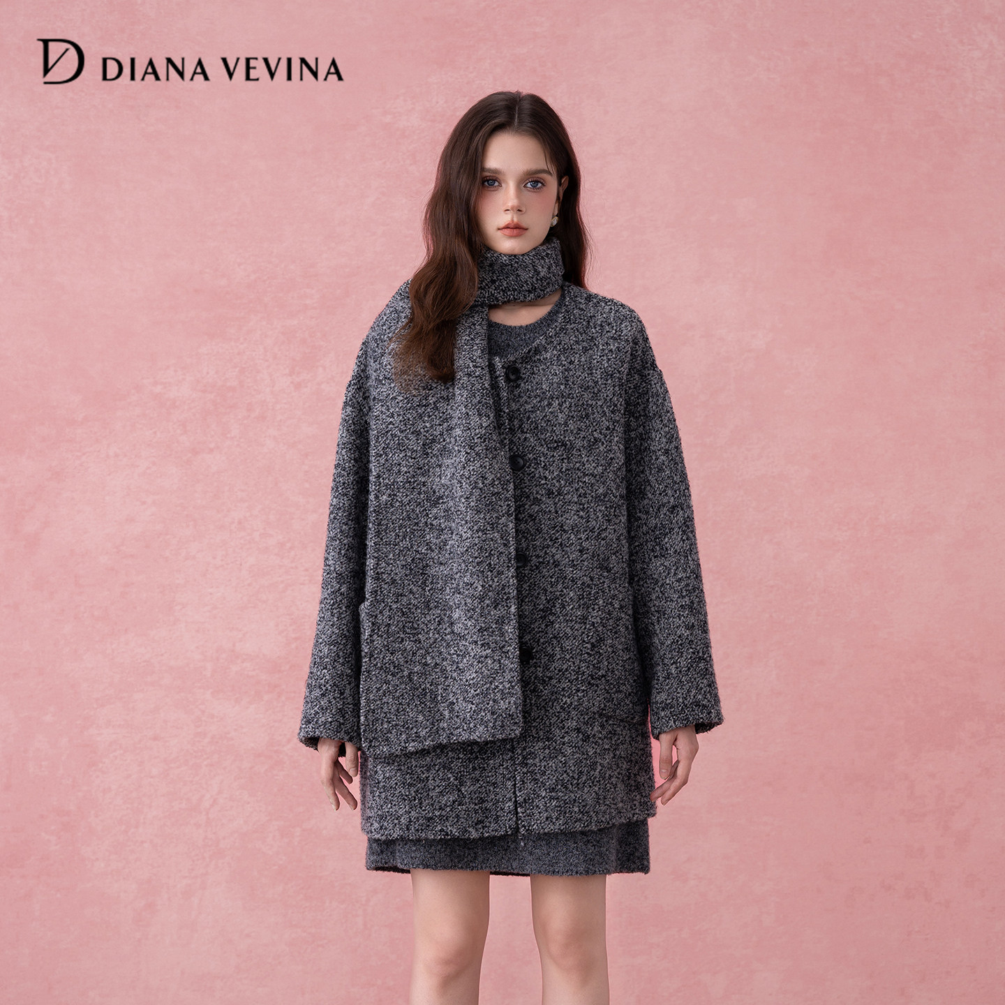 DIANAVEVINA2025秋冬新款脱卸围巾中长简约宽松毛呢保暖女士外套