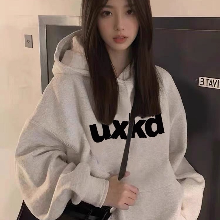 白灰色连帽卫衣女宽松慵懒风