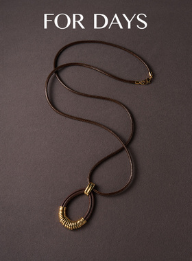 【朵姐臻选】FOR DAYS 设计款金属皮革混搭毛衣链
