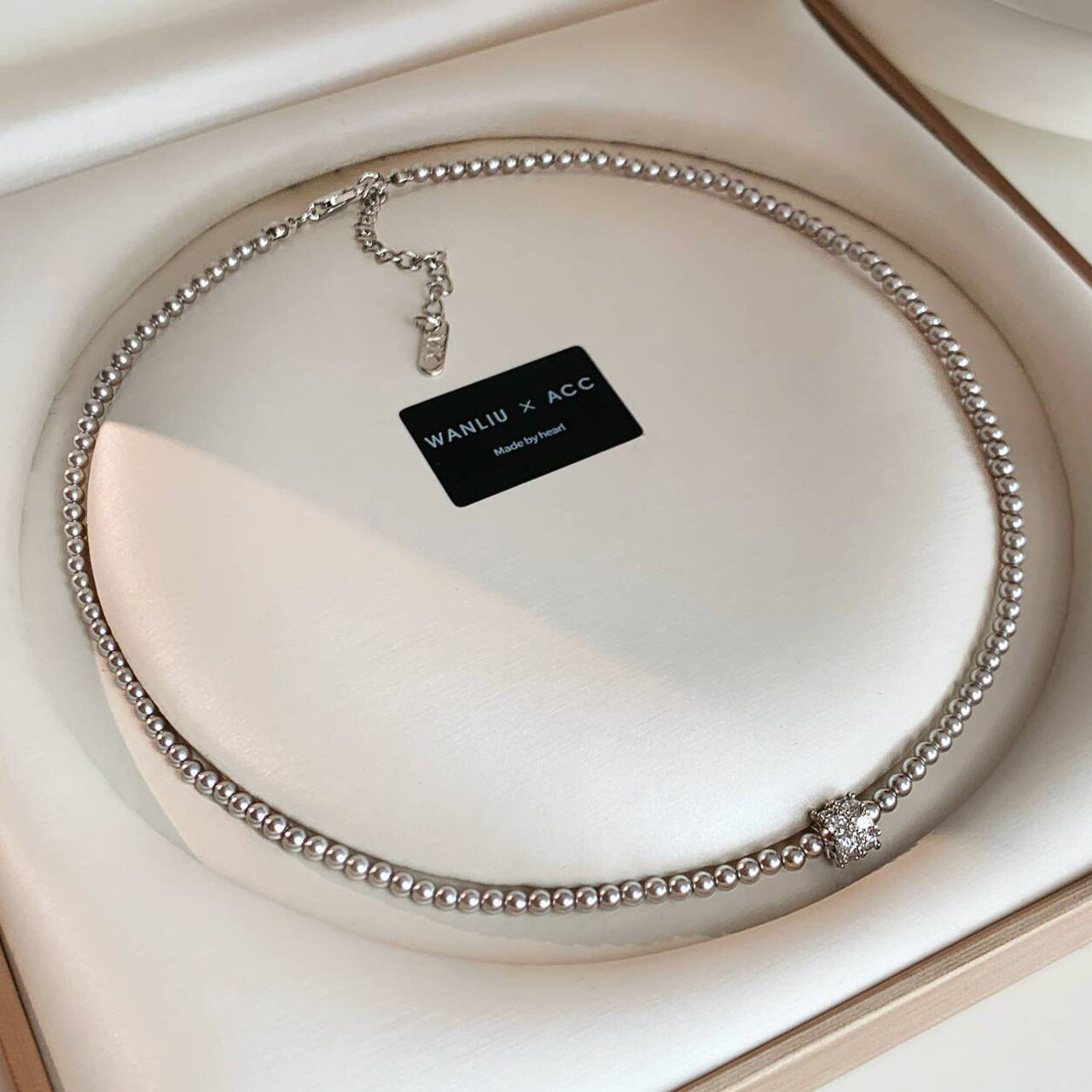 轻奢小众施家真多麻珍珠项链女时尚百搭气质精致锆石吊坠锁骨链