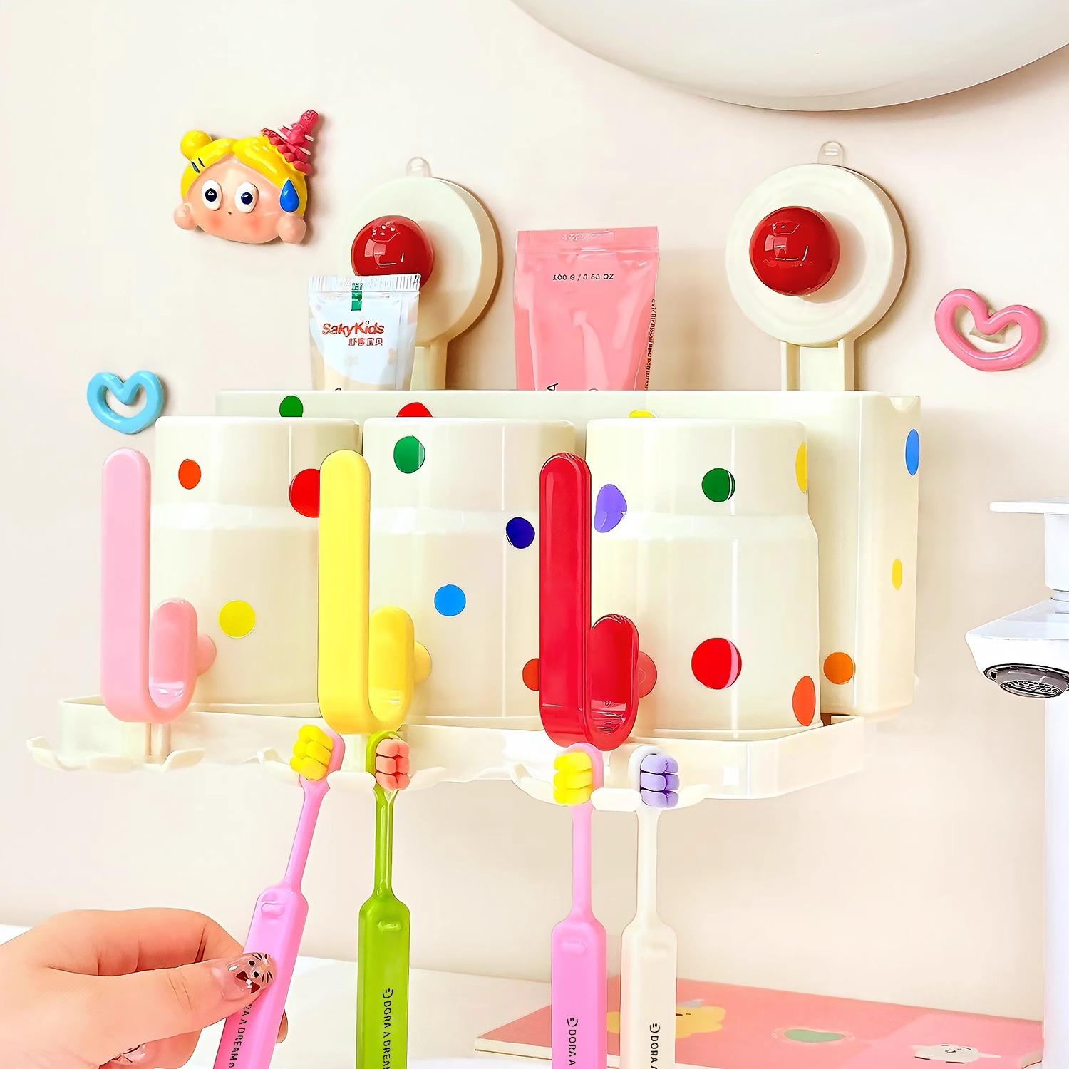 左左居里沥水吸盘牙刷置物架