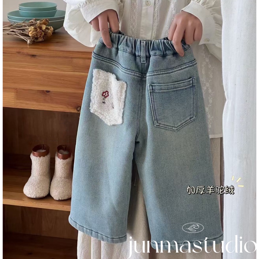 小屁股女童刺绣加厚牛仔裤