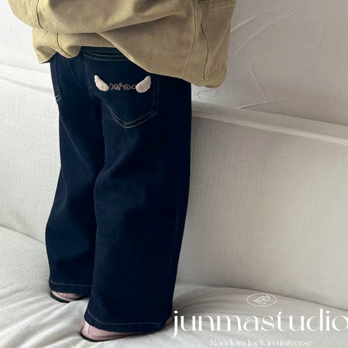 小屁股童装女童宝宝儿童冬装新款韩系天使翅膀加绒牛仔裤直筒裤子