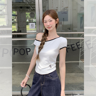美式辣妹斜肩修身露肩短袖t恤女2025新款夏季设计感显瘦短款上衣