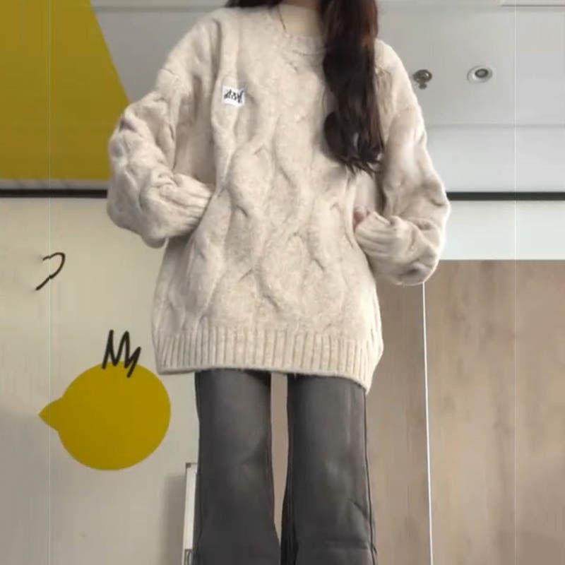 日系甜美麻花圆领加厚毛衣女学生秋冬季宽松百搭慵懒风灰色针织衫