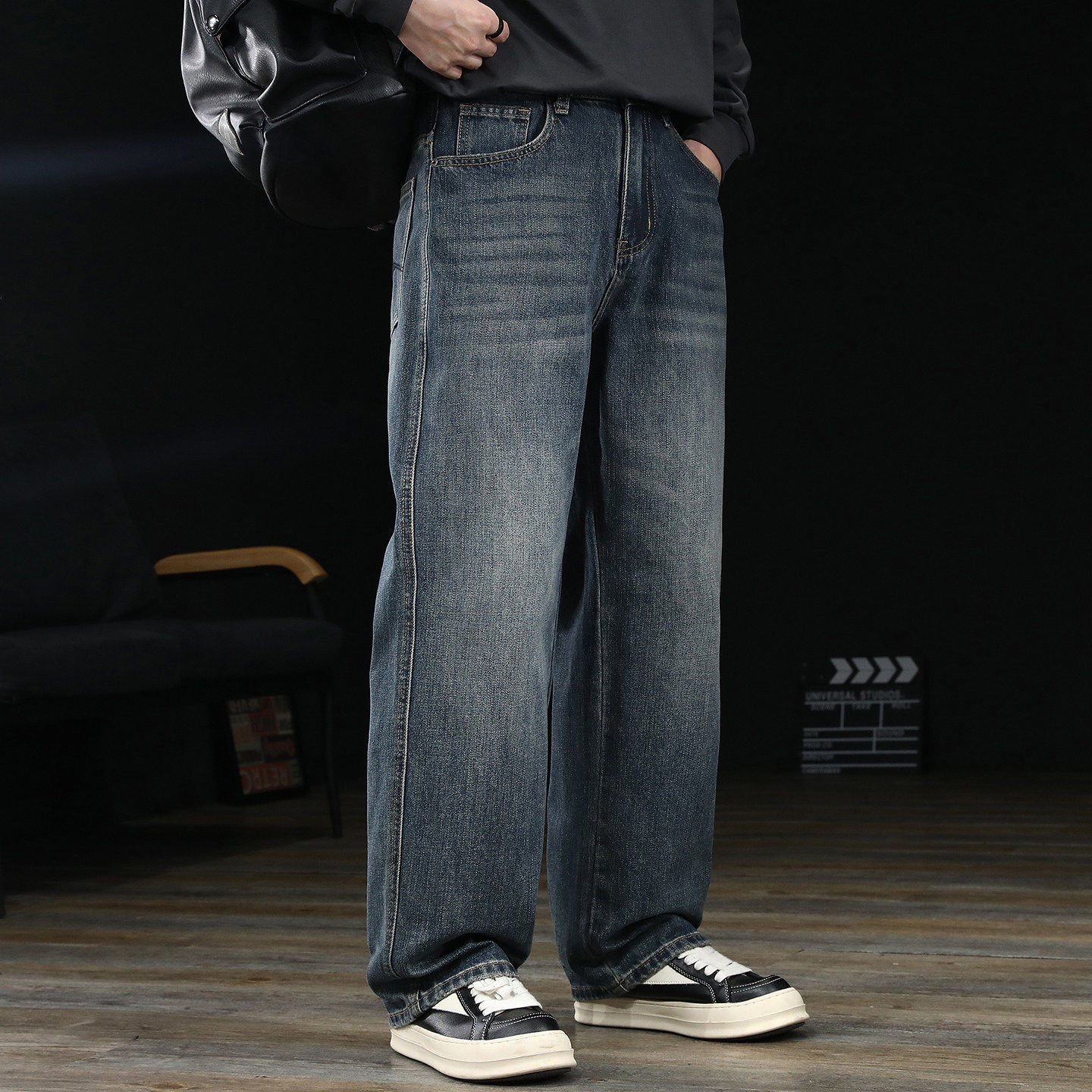 美式复古做旧水洗直筒牛仔裤子男款春季新款潮流百搭宽松阔腿长裤