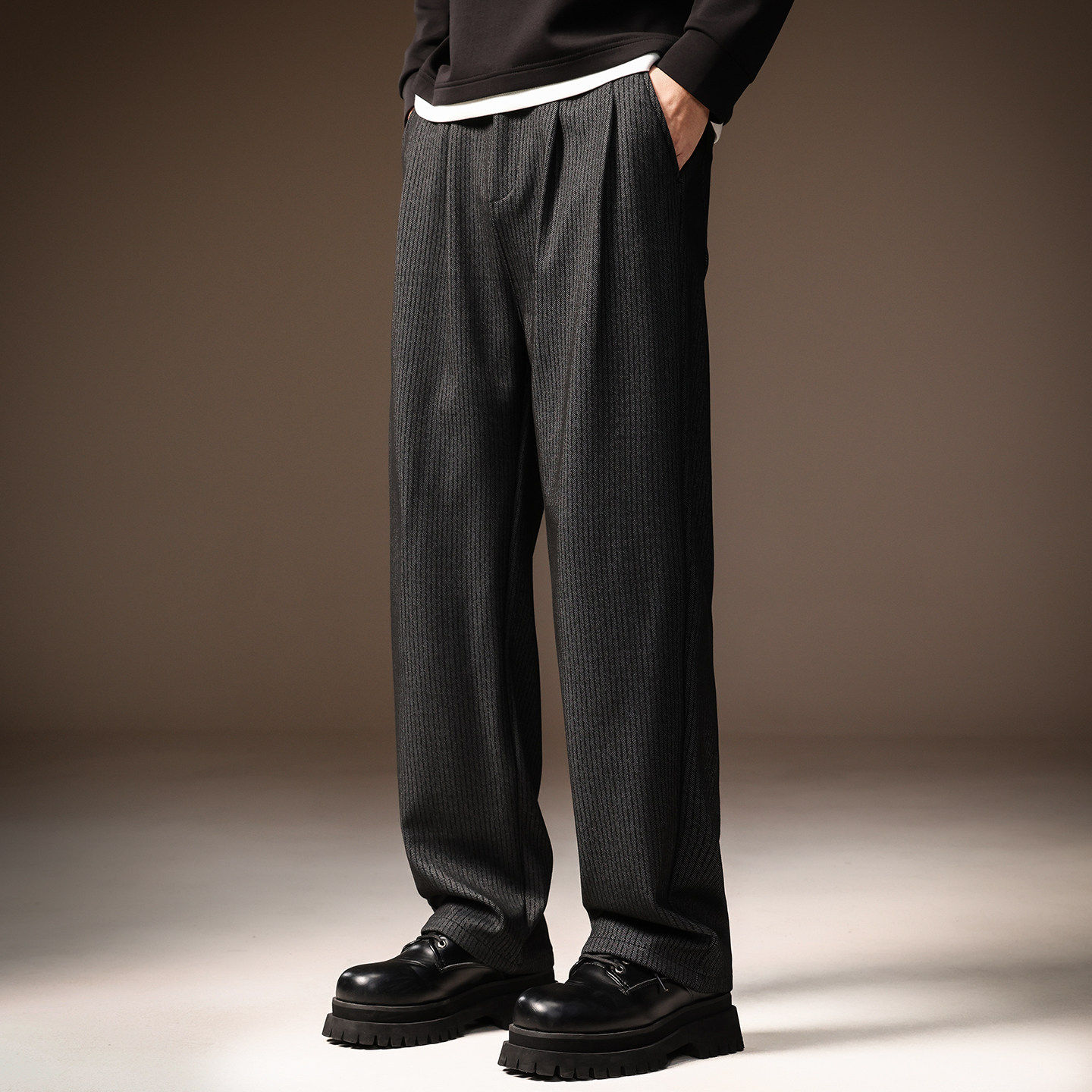 高端老钱风条纹复古休闲裤男秋冬新款宽松直筒垂坠感通勤西装男裤