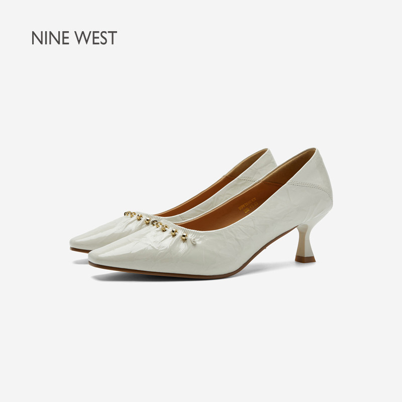 奥莱专供Nine West/玖熙优雅风浅口单鞋女漆皮猫跟金属装饰通勤鞋