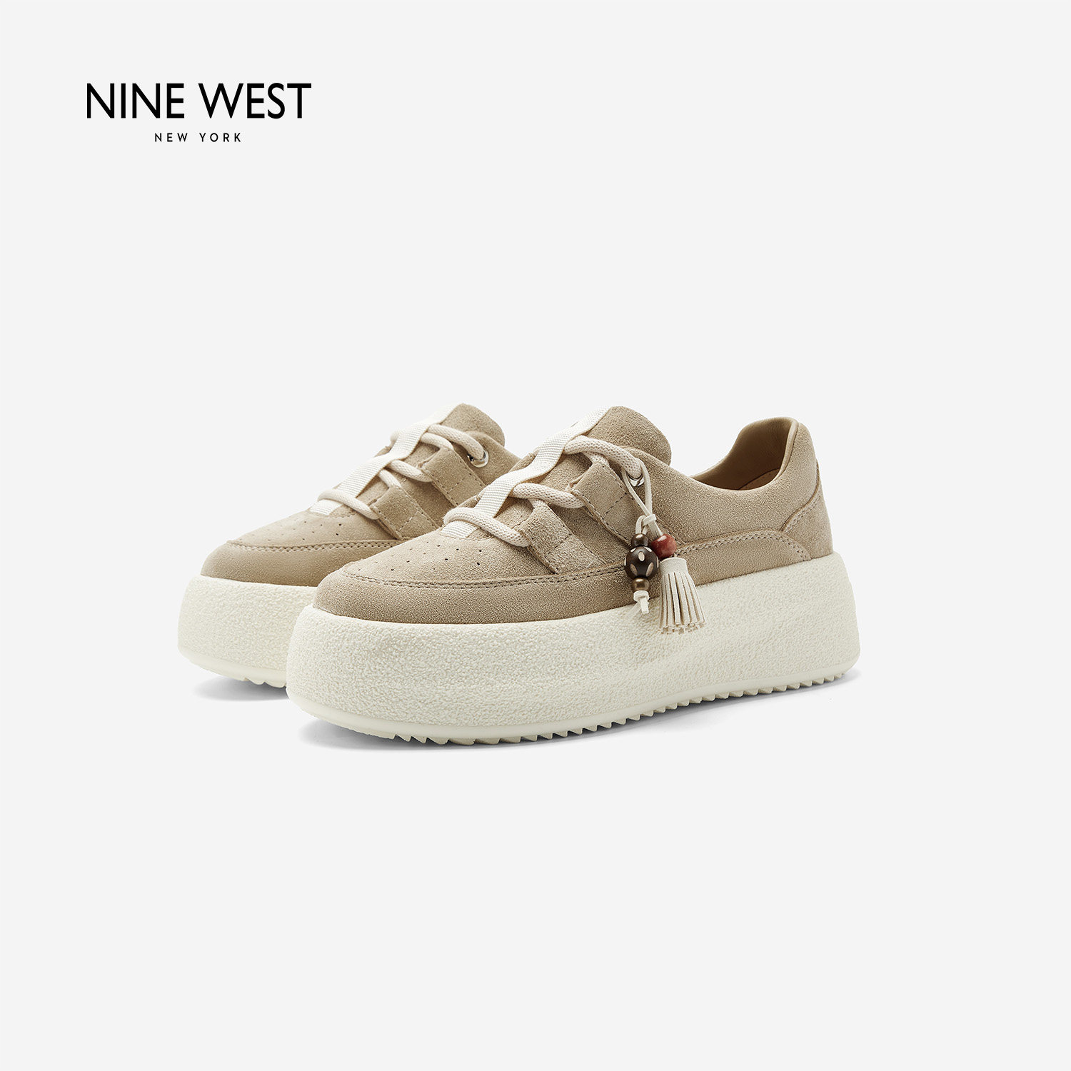 奥莱专供Nine West/玖熙2026年运动休闲鞋春复古流苏圆头通勤女鞋