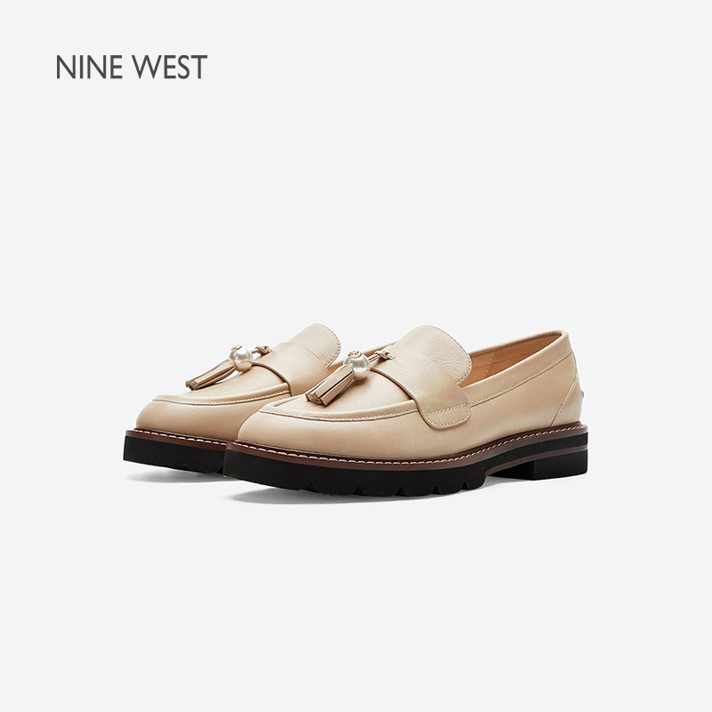Nine West/玖熙英伦复古流苏乐福鞋女圆头通勤百搭单鞋小皮鞋