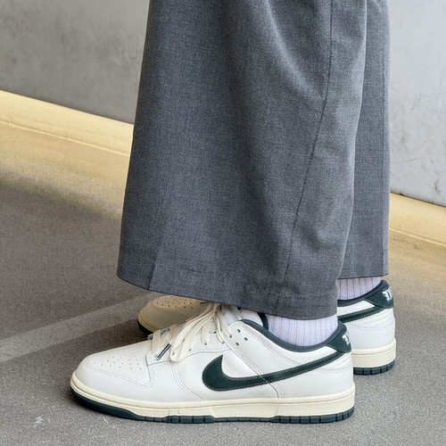 耐克Nike Dunk Low白绿耐磨防滑低帮板鞋男女同款白色FQ8080-133