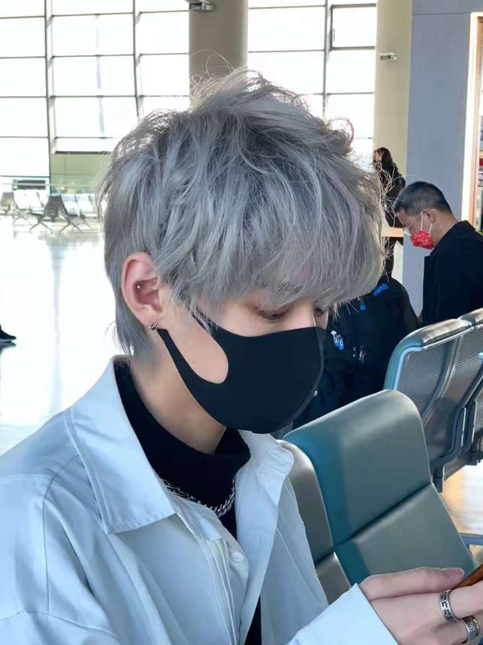 新款假发男士短直发韩系微分碎盖日常韩版学生头短发奶奶灰男生全