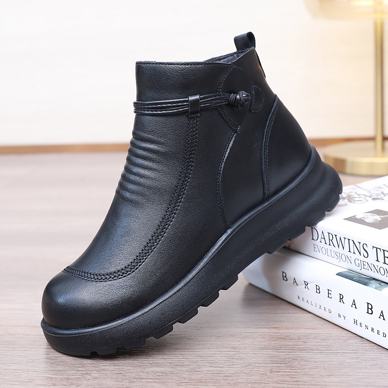 妈妈鞋棉鞋真皮软底秋冬季加绒保暖防滑舒适轻便短靴中年中老年靴