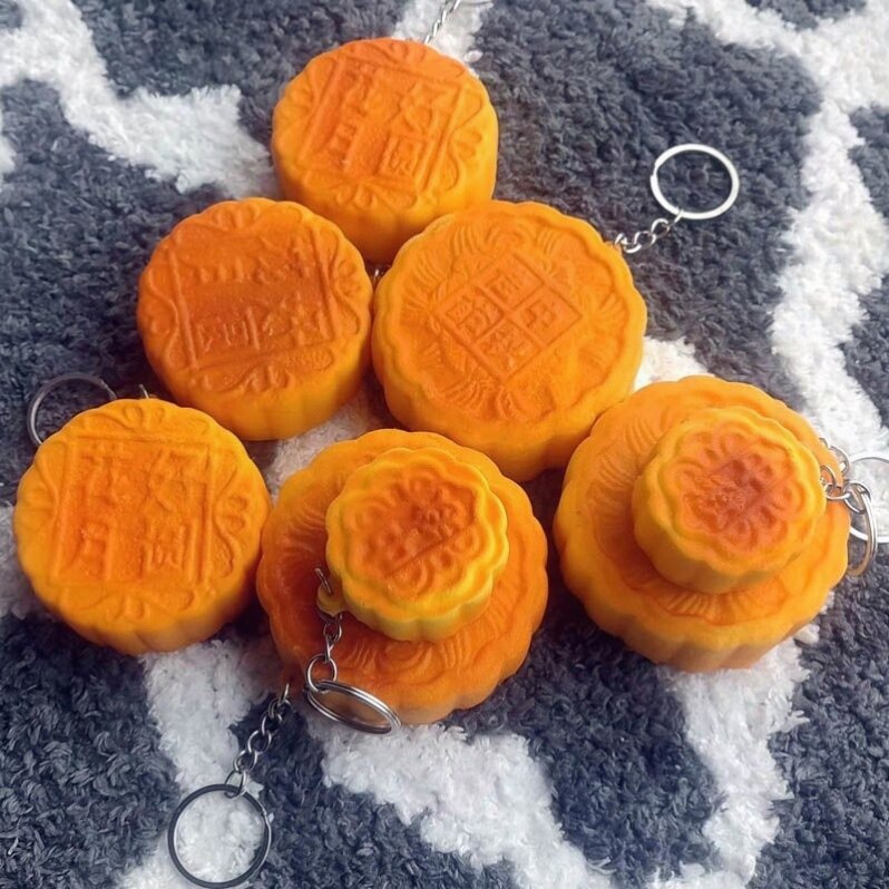 个性创意中秋节礼品 仿真月饼食玩模型汽车钥匙扣挂件 学生书包吊