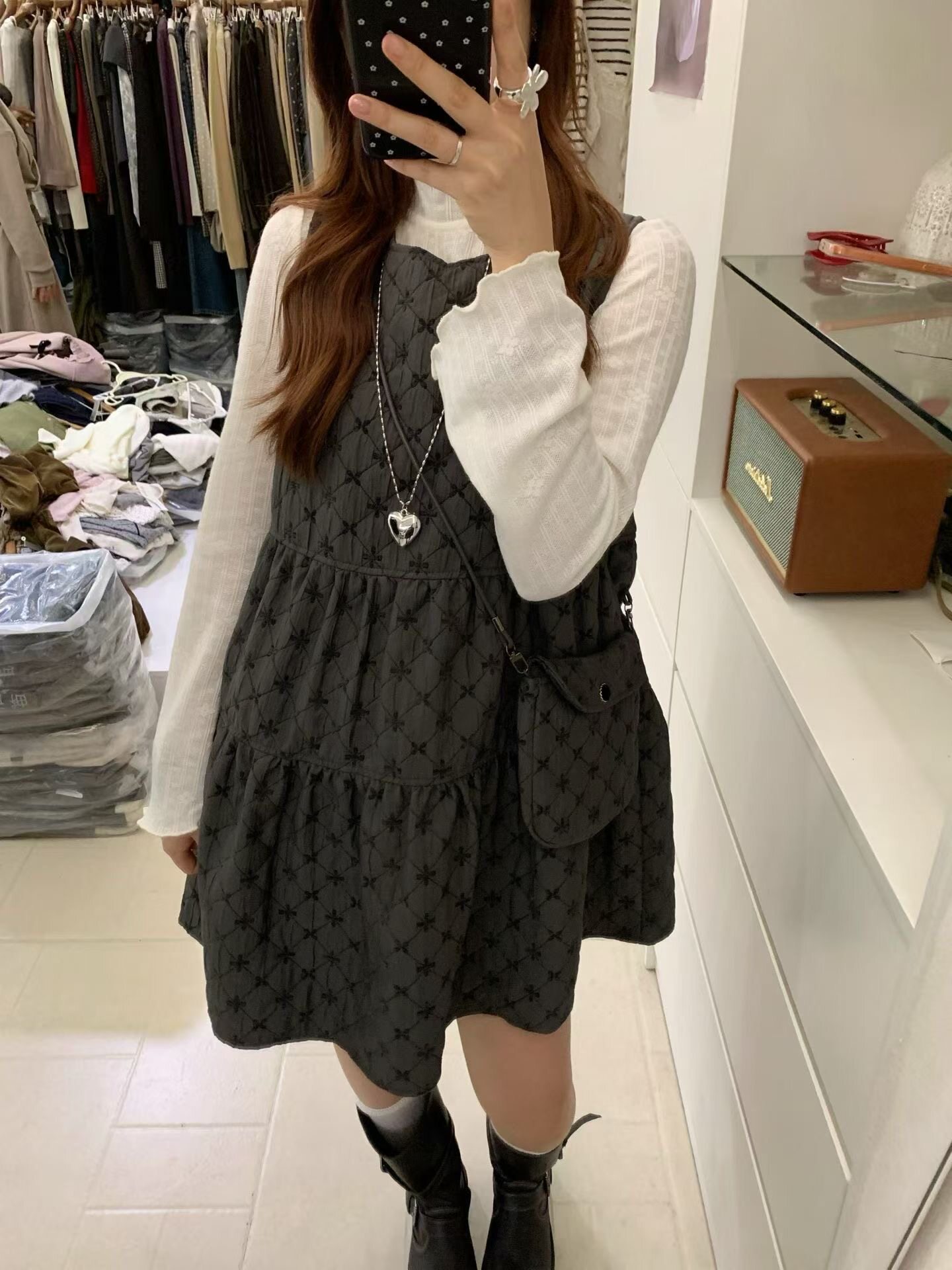Eter 26韩Miu系甜美刺绣女设计感小众显瘦百搭长袖打底娃娃裙套装图片