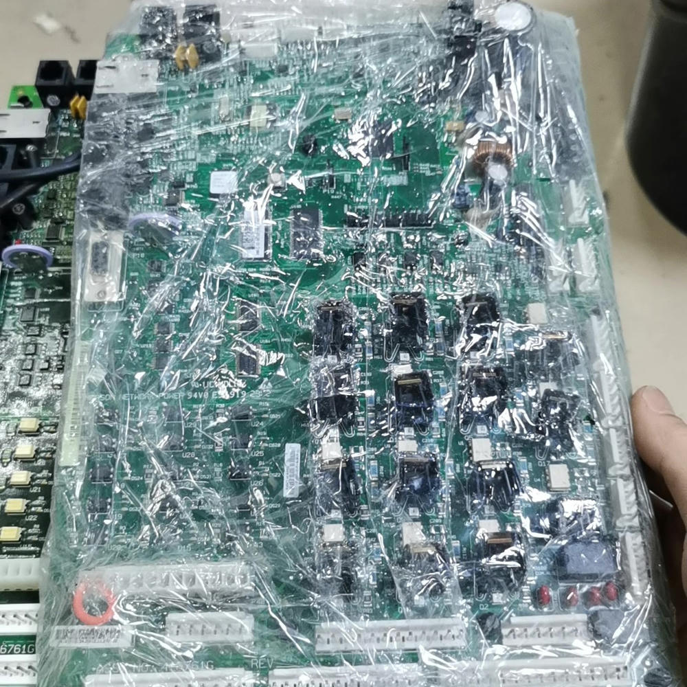艾默生机房精密空调主板PEX3090 PEX2240各一张，《议价》图片