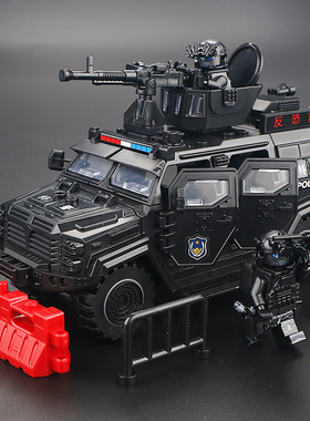 防暴剑齿虎重装特警装甲车人仔现代积木暗区突围变形威龙士兵玩具