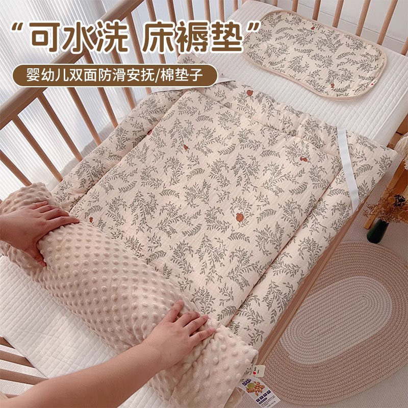 日本新生婴儿床垫纯棉加厚小垫被