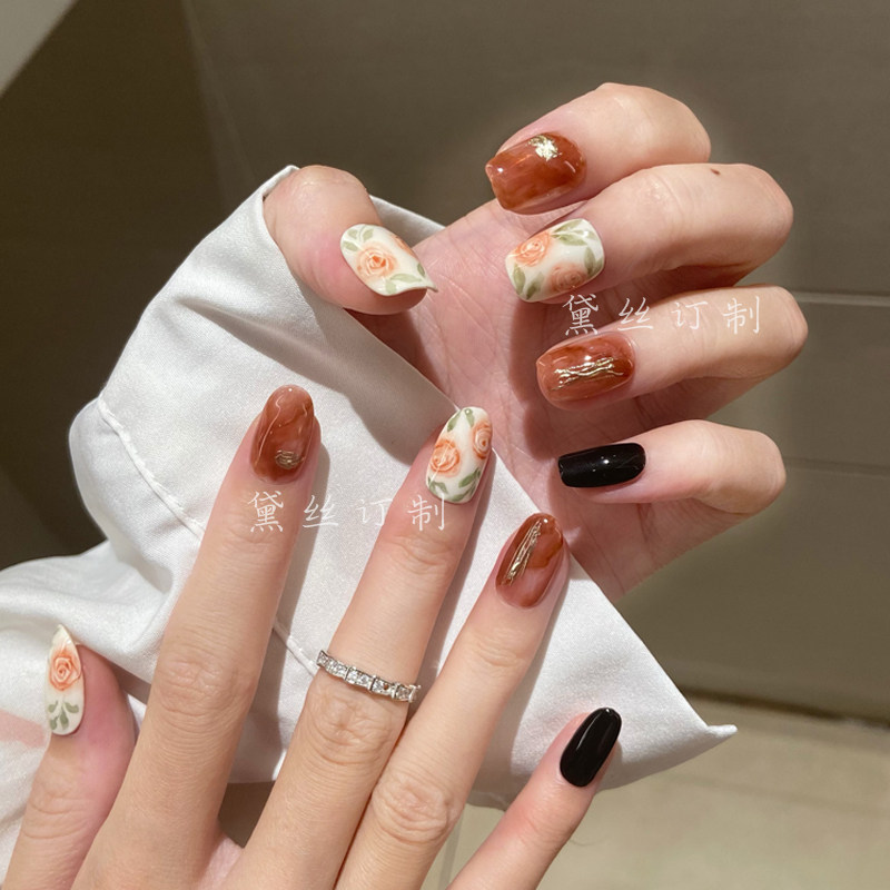 2025新款孕妇可用纯手工水彩短款穿戴甲片高级感精致可拆卸美甲贴,彩妆/香水/美妆工具,穿戴甲/甲片,淘宝优惠券,粉丝福利购,淘宝优惠卷