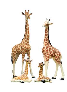 仿真长颈鹿雕塑户外花园庭院装饰玻璃钢动物幼儿园林景观商场摆件