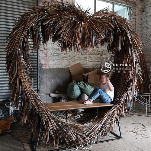 户外心形网红鸟巢秋千景区婚纱拍摄道具创意悬挂圆床户外民宿鸟巢