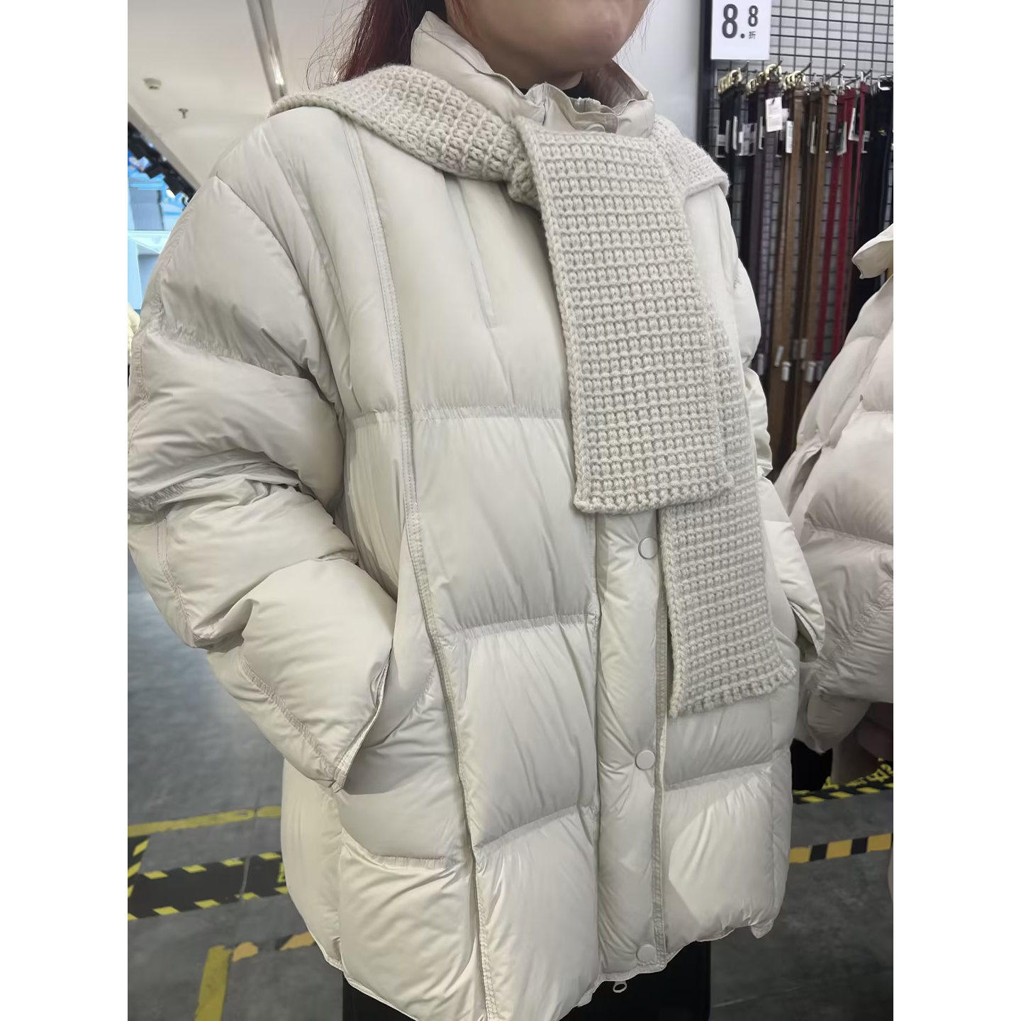 凡人优品云朵泡芙羽绒服女中长款连帽宽松显瘦90白鸭绒送围脖,女装/女士精品,羽绒服,淘宝优惠券,粉丝福利购,淘宝优惠卷