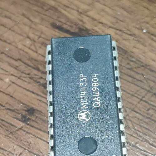 议价MC14433P 原字直插芯片DIP-24 ，数模转换器