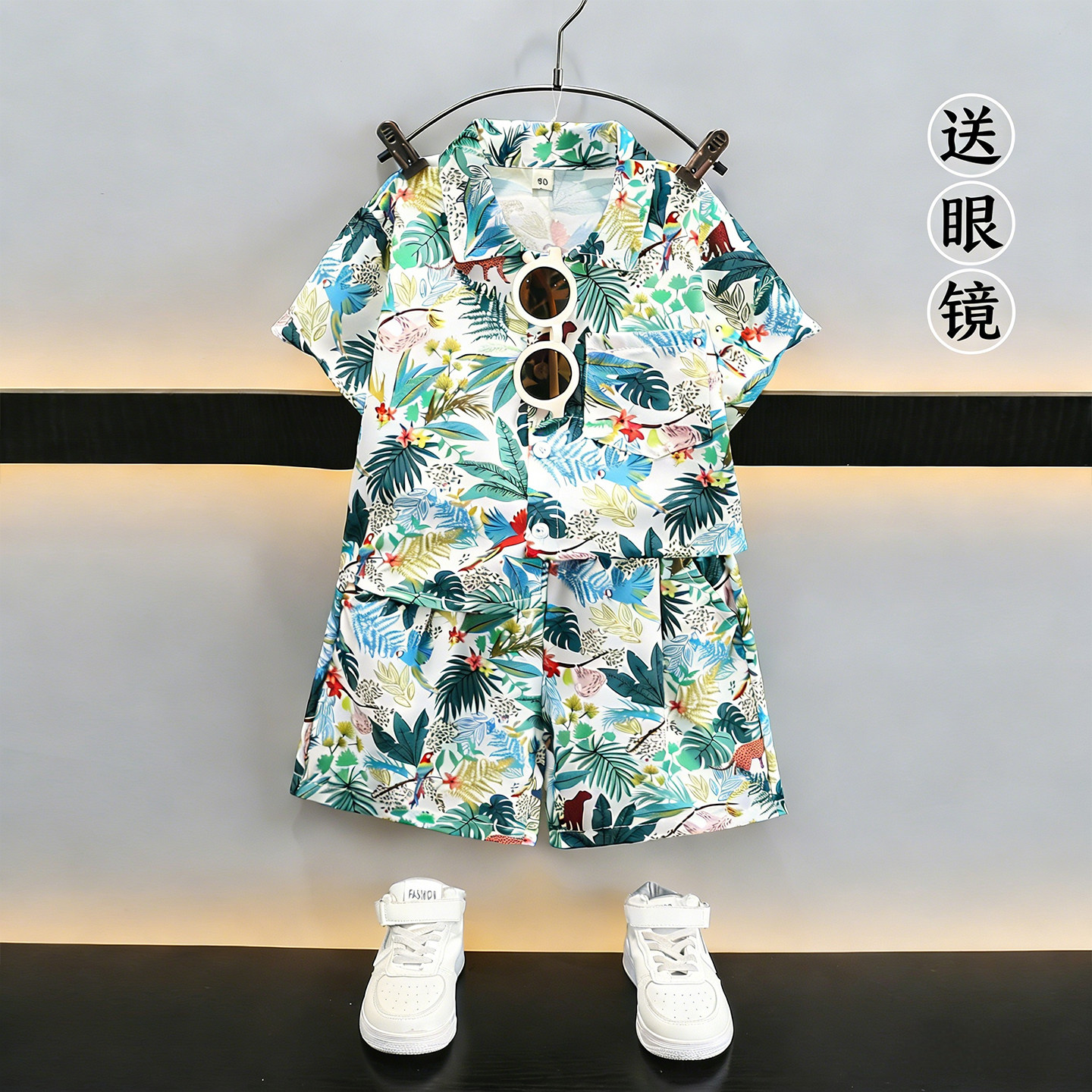 男童夏装2026新款网红热带印花衬衫套装沙滩度假风短袖短裤两件套
