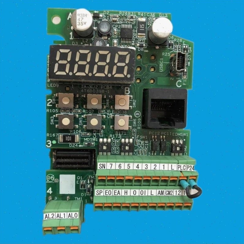 【议价】3B313926-3T日立变频器WJ200系5.5-7.5端子控制CPU主板4T