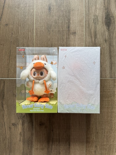 POP MART 泡泡玛特THE MONSTERS 森林童话鸭子LABUBU搪胶毛绒吊卡