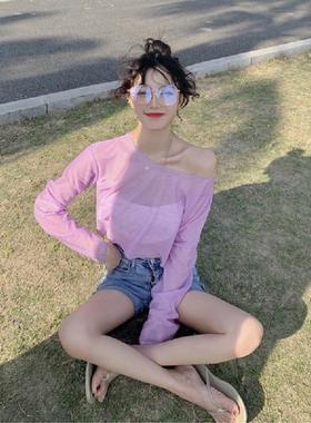 loose T-shirt womens clothes clothing color clothes