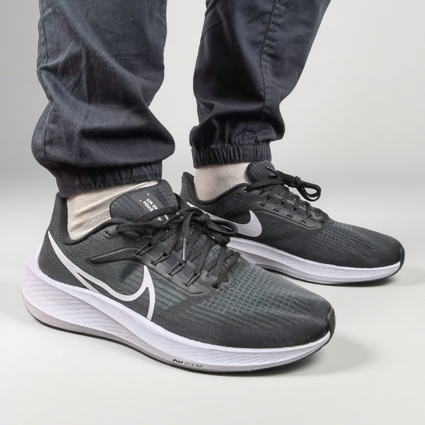 Nike Air Zoom Pegasus 39 飞马39黑白耐磨低帮跑步鞋DH4071-001