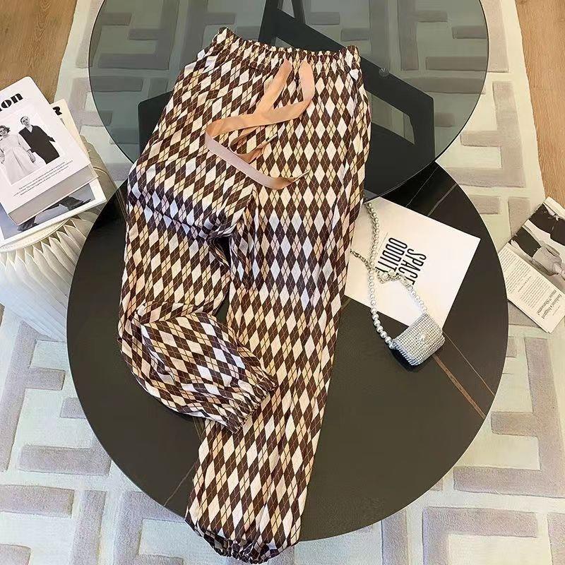 Suit for women New cartoon plaid bear diamond plaid T-shirt