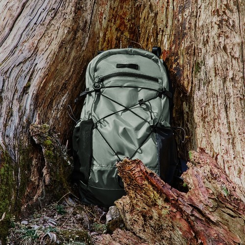 斯凯奇新品男女款轻量防泼水背包