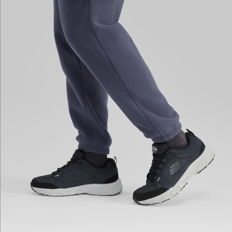 斯凯奇耐磨男子系带户外运动鞋