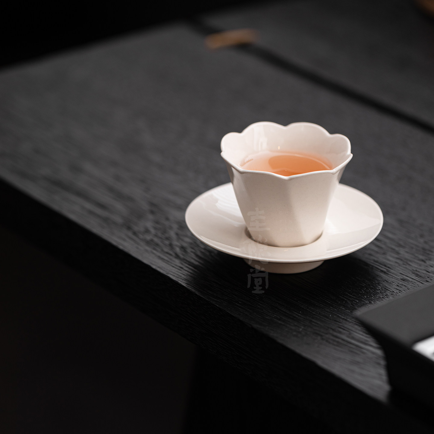 圭隐堂草木灰陶瓷花瓣茶杯家用简约主人杯品茗杯喝茶杯单杯闻香杯,餐饮具,茶杯,淘宝优惠券,粉丝福利购,淘宝优惠卷