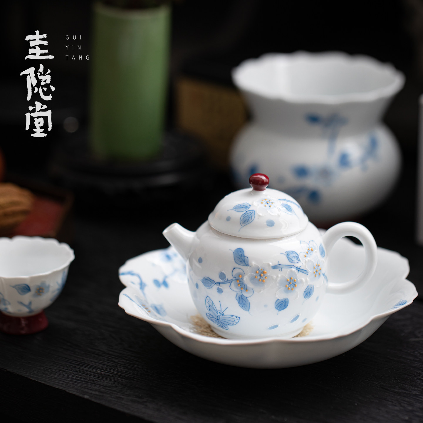 圭隐堂有田烧手绘陶瓷茶壶新中式高档家用泡茶壶单壶防烫手抓壶