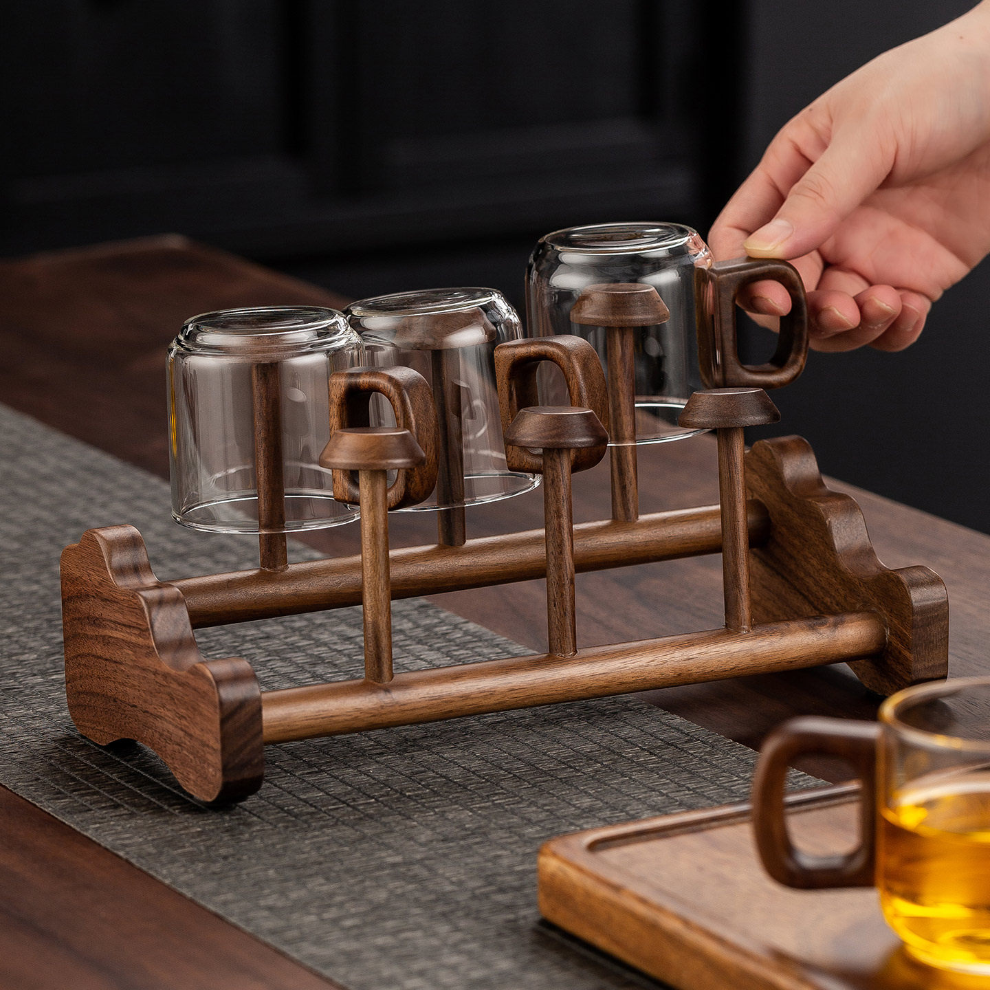 胡桃色实木茶杯架子功夫茶具沥水架茶台高档摆件茶道配件收纳架