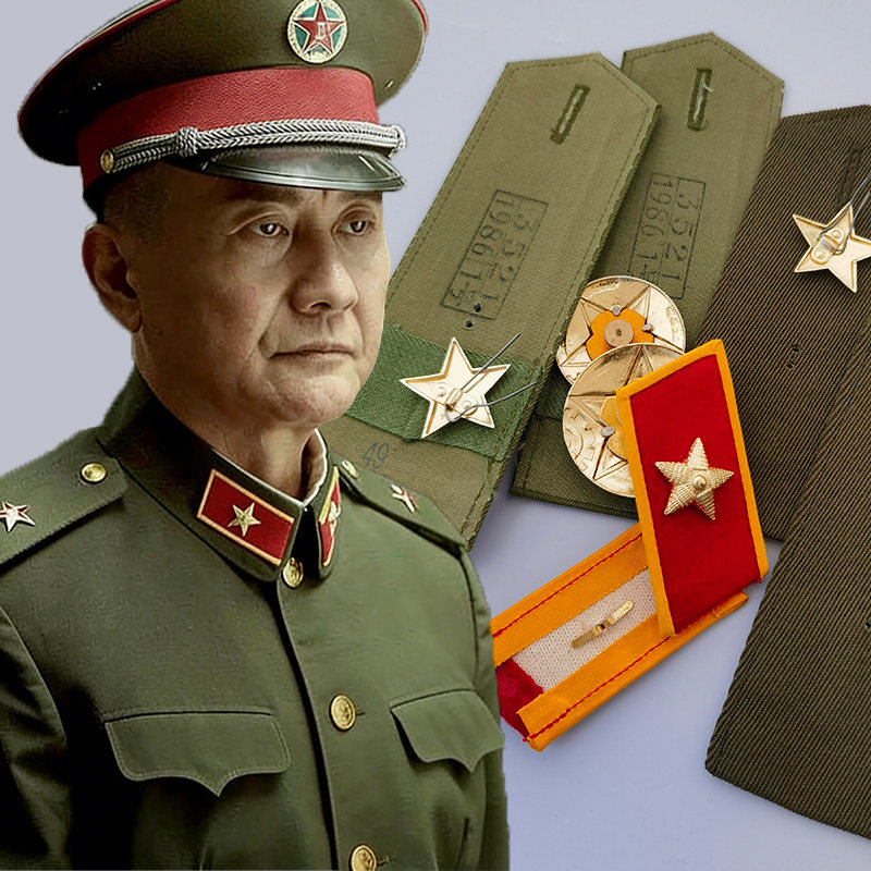 【1985原品】正品老物件85式领章帽徽涤卡肩章牌马裤尼收藏纪念品