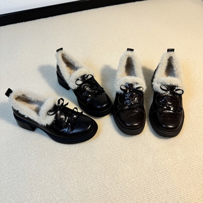 复古减龄蝴蝶结保暖加绒通勤单鞋