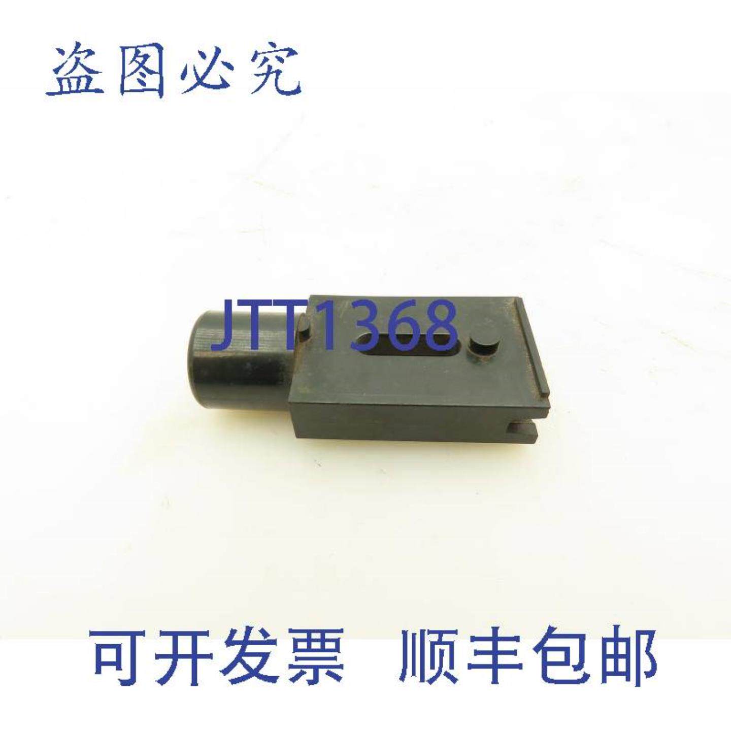 供应Hubbell 25374-003 PBC Euclid 起重机起升机按钮柱塞 绿色